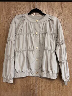 Elle Grey Tiered Smocked Jacket Gray Gold Button Size Small